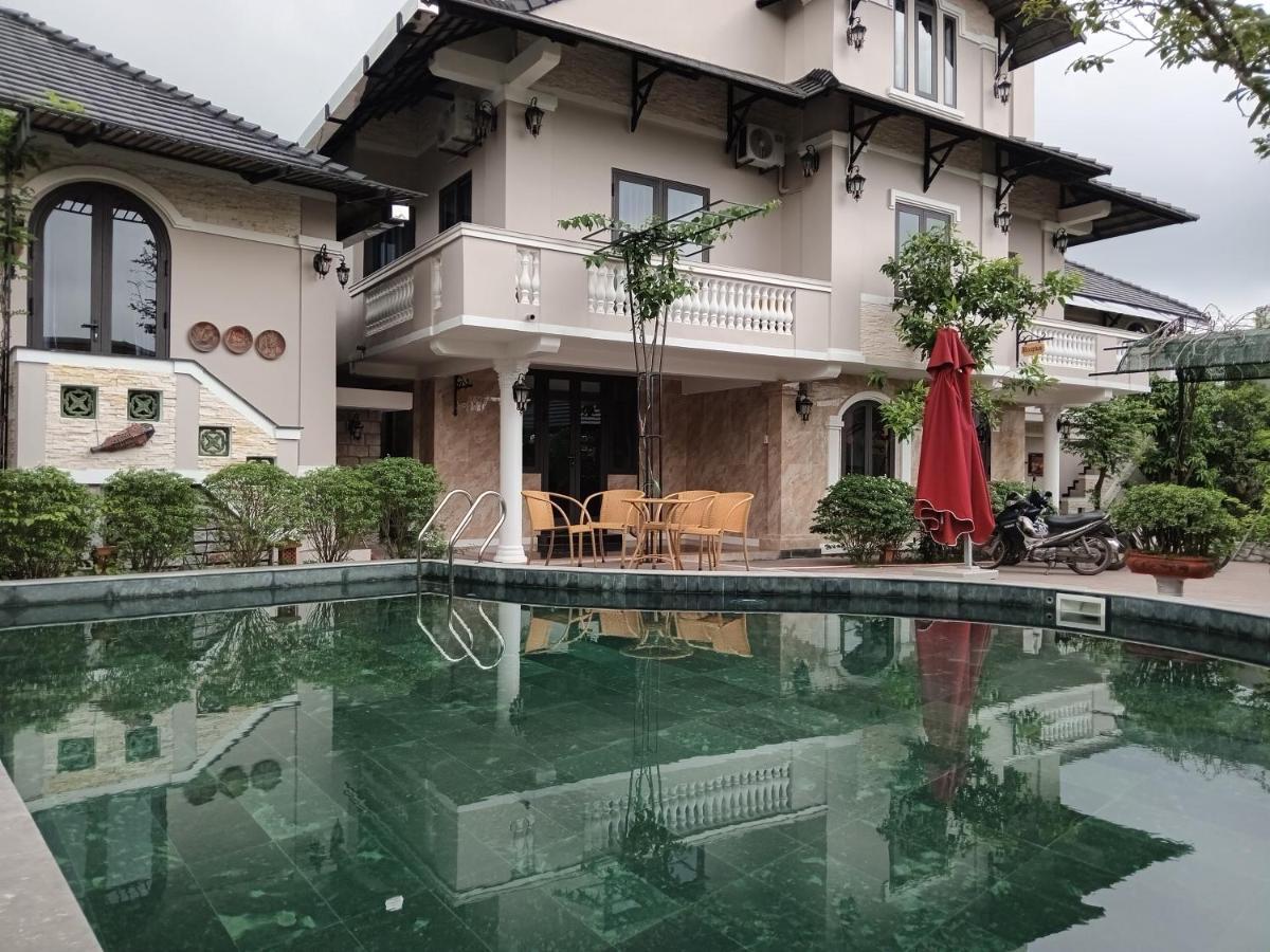 Iris Hill Villa Hue Exterior photo